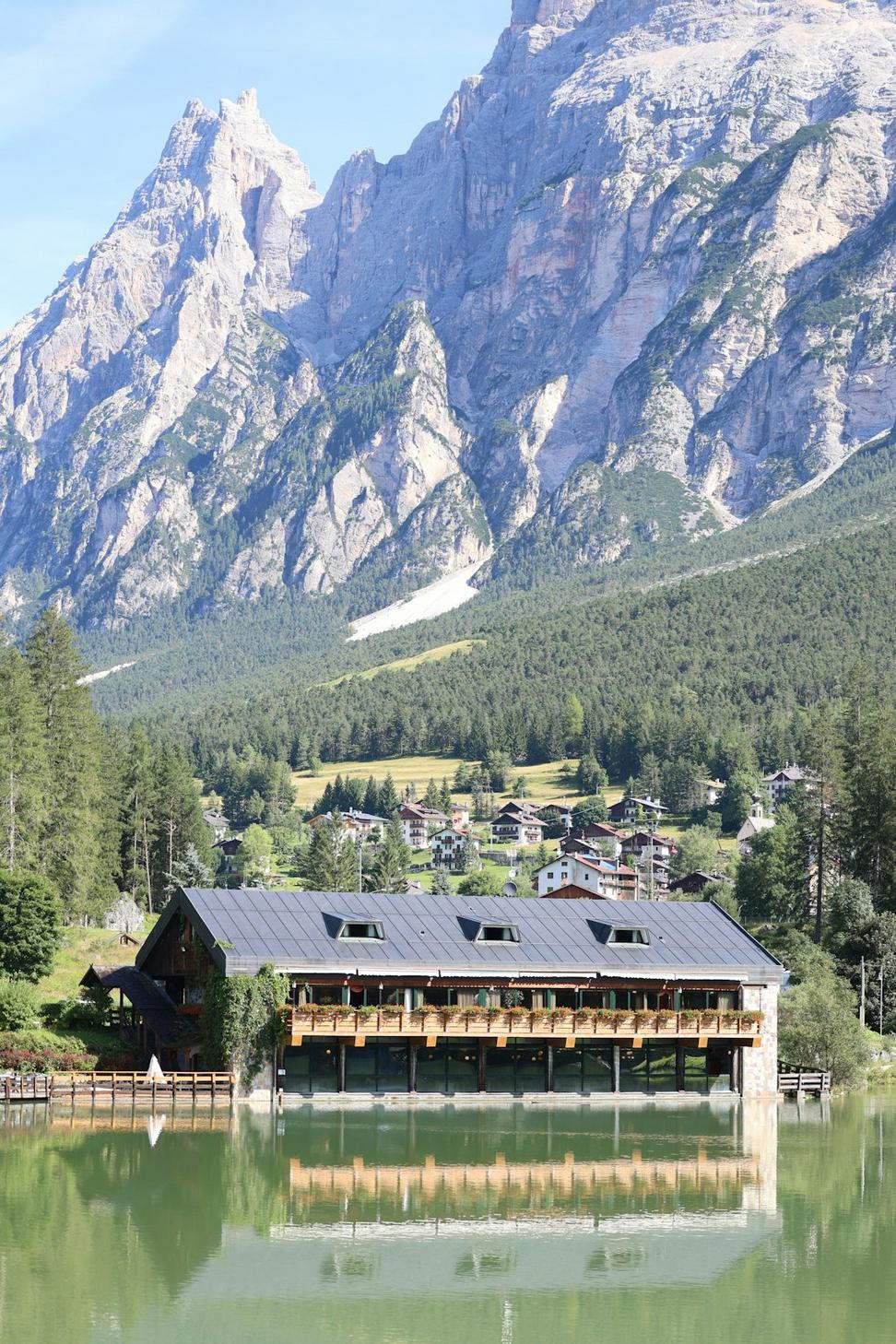 Mythos Quinta Vorn Resort nestled in mountains